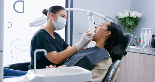 Best Cosmetic Dentistry  in Flora, AL